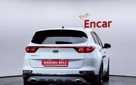 KIA Sportage IV рестайлинг, 2021 год, 1 700 000 рублей, 4 фотография