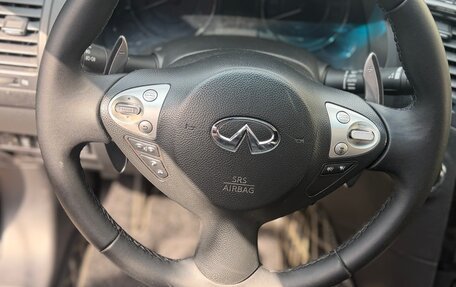 Infiniti QX70, 2015 год, 1 900 000 рублей, 8 фотография