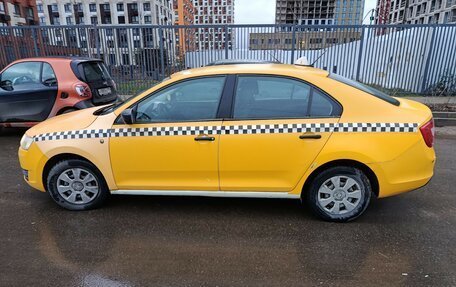 Skoda Rapid I, 2016 год, 450 000 рублей, 2 фотография