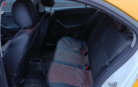 Skoda Rapid I, 2016 год, 450 000 рублей, 6 фотография