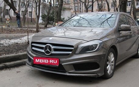 Mercedes-Benz A-Класс, 2014 год, 1 800 000 рублей, 2 фотография