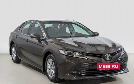 Toyota Camry, 2021 год, 3 450 000 рублей, 3 фотография