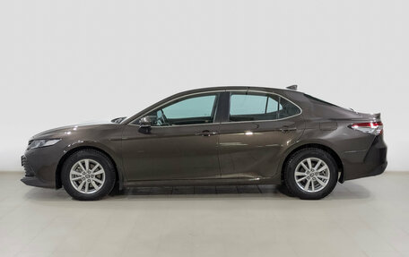 Toyota Camry, 2021 год, 3 450 000 рублей, 8 фотография