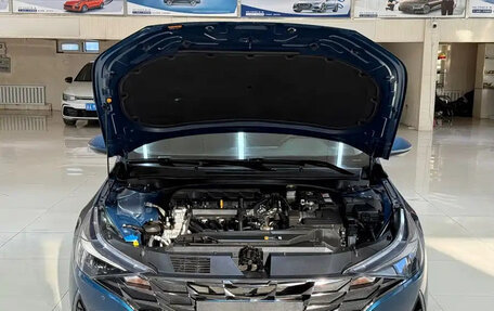 Hyundai Elantra, 2022 год, 1 637 000 рублей, 7 фотография