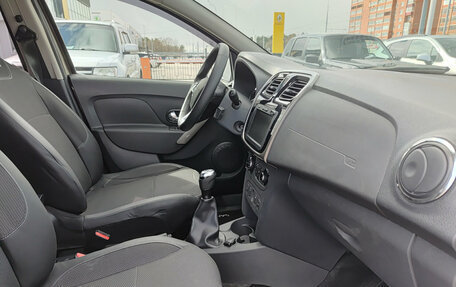 Renault Sandero II рестайлинг, 2021 год, 1 390 000 рублей, 15 фотография