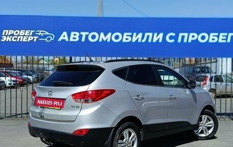 Hyundai ix35 I рестайлинг, 2012 год, 1 150 000 рублей, 8 фотография