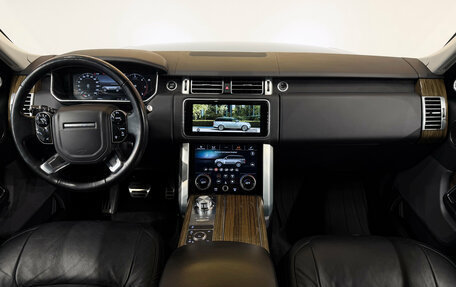 Land Rover Range Rover IV рестайлинг, 2018 год, 5 550 000 рублей, 13 фотография