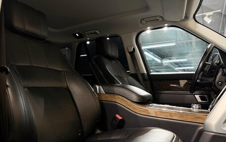 Land Rover Range Rover IV рестайлинг, 2018 год, 5 550 000 рублей, 16 фотография