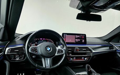 BMW 5 серия, 2020 год, 4 275 000 рублей, 7 фотография