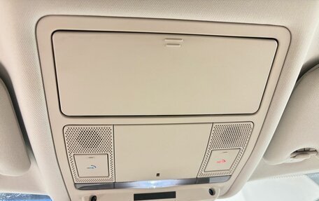 Jaguar XF II, 2018 год, 2 289 000 рублей, 13 фотография