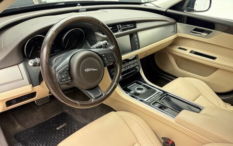 Jaguar XF II, 2018 год, 2 289 000 рублей, 16 фотография