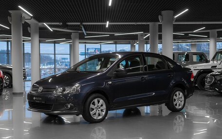 Volkswagen Polo VI (EU Market), 2013 год, 820 000 рублей, 1 фотография