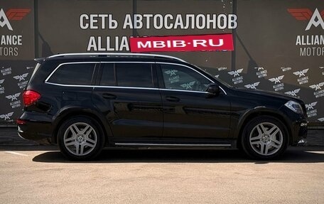 Mercedes-Benz GL-Класс, 2015 год, 2 600 000 рублей, 9 фотография
