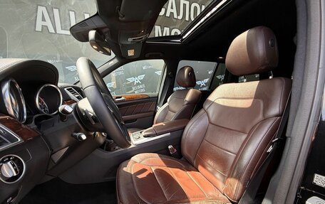 Mercedes-Benz GL-Класс, 2015 год, 2 600 000 рублей, 11 фотография