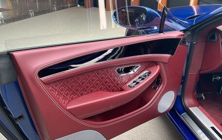 Bentley Continental GT III, 2022 год, 36 900 000 рублей, 5 фотография