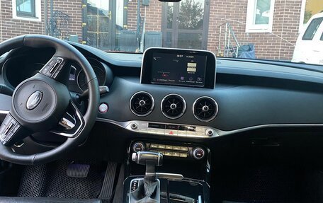 KIA Stinger I, 2018 год, 2 550 000 рублей, 19 фотография