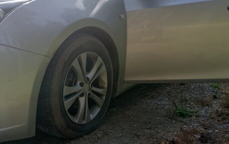 Chevrolet Cruze II, 2011 год, 550 000 рублей, 4 фотография