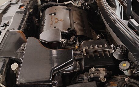 Mitsubishi Outlander III рестайлинг 3, 2017 год, 1 850 000 рублей, 8 фотография