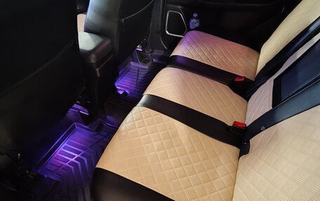 Mitsubishi Outlander III рестайлинг 3, 2017 год, 1 850 000 рублей, 13 фотография