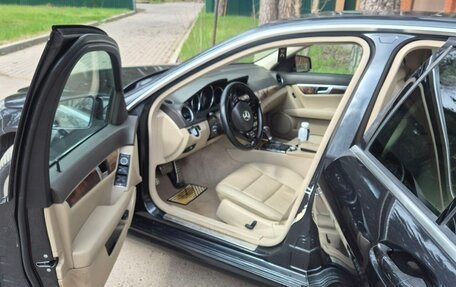 Mercedes-Benz C-Класс, 2011 год, 1 320 000 рублей, 10 фотография