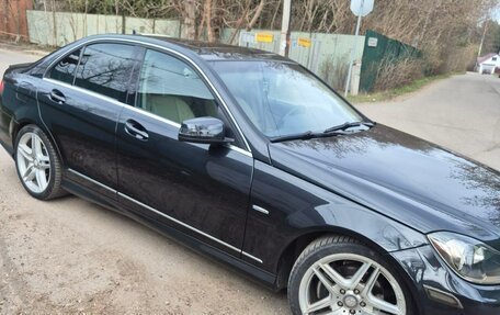 Mercedes-Benz C-Класс, 2011 год, 1 320 000 рублей, 2 фотография