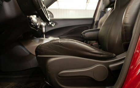 Nissan Juke II, 2011 год, 1 080 000 рублей, 25 фотография