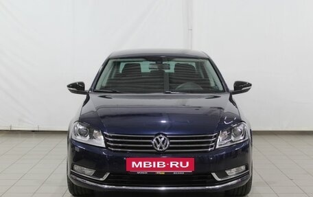 Volkswagen Passat B7, 2014 год, 1 230 000 рублей, 2 фотография