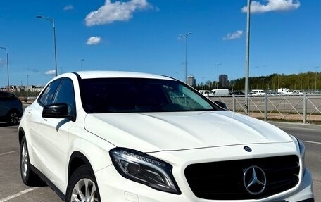 Mercedes-Benz GLA, 2014 год, 1 850 000 рублей, 2 фотография