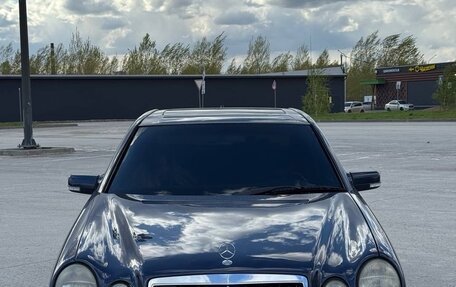 Mercedes-Benz E-Класс, 1996 год, 415 000 рублей, 1 фотография