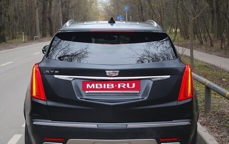 Cadillac XT5 I рестайлинг, 2017 год, 3 200 000 рублей, 4 фотография