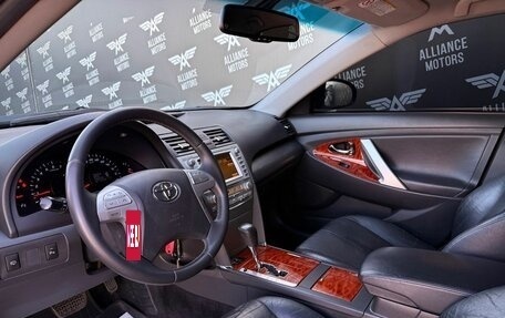 Toyota Camry, 2011 год, 1 270 000 рублей, 10 фотография