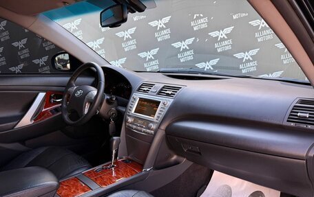 Toyota Camry, 2011 год, 1 270 000 рублей, 24 фотография