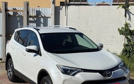 Toyota RAV4, 2019 год, 2 690 000 рублей, 5 фотография