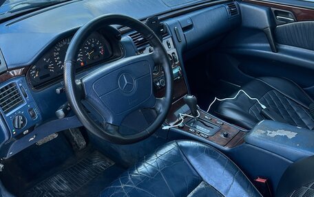 Mercedes-Benz E-Класс, 1996 год, 415 000 рублей, 12 фотография