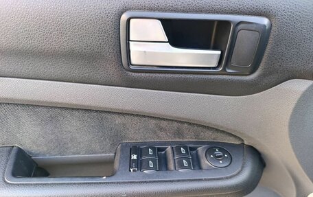 Ford Focus II рестайлинг, 2006 год, 330 000 рублей, 20 фотография