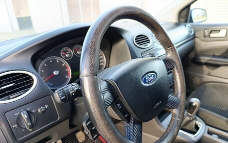 Ford Focus II рестайлинг, 2006 год, 330 000 рублей, 24 фотография