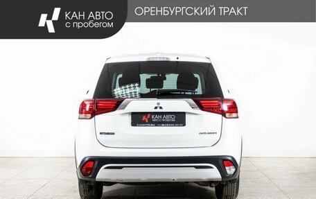 Mitsubishi Outlander III рестайлинг 3, 2019 год, 2 298 000 рублей, 4 фотография