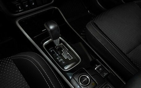 Mitsubishi Outlander III рестайлинг 3, 2019 год, 2 298 000 рублей, 12 фотография