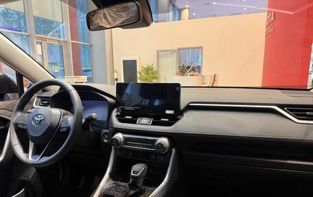 Toyota RAV4, 2025 год, 4 500 000 рублей, 9 фотография