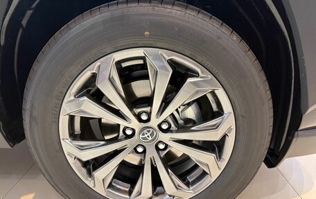 Toyota RAV4, 2025 год, 4 500 000 рублей, 21 фотография