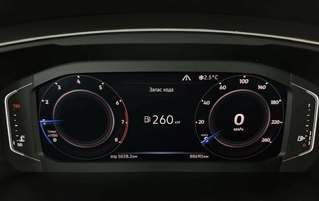 Volkswagen Tiguan II, 2019 год, 2 599 000 рублей, 15 фотография
