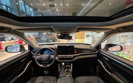 Toyota Highlander, 2026 год, 6 150 000 рублей, 19 фотография