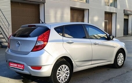 Hyundai Solaris II рестайлинг, 2012 год, 365 000 рублей, 7 фотография