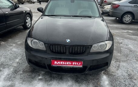 BMW 1 серия, 2007 год, 250 000 рублей, 1 фотография