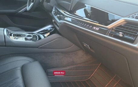 BMW X6, 2024 год, 15 300 000 рублей, 20 фотография