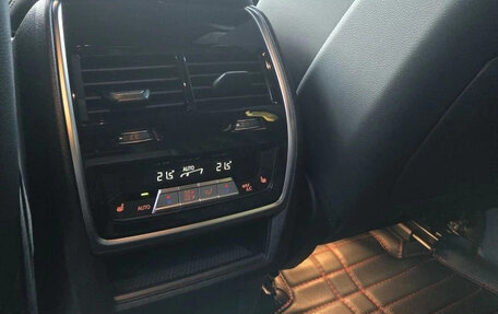 BMW X6, 2024 год, 15 300 000 рублей, 25 фотография