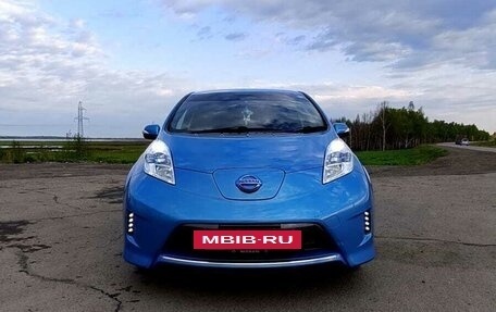 Nissan Leaf I, 2014 год, 600 000 рублей, 5 фотография