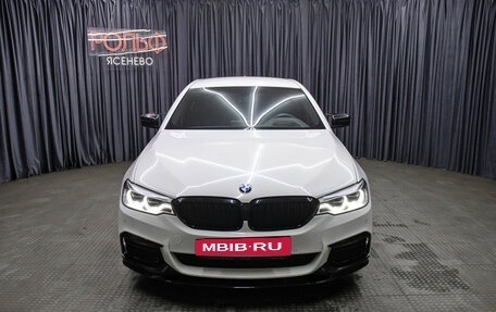 BMW 5 серия, 2019 год, 4 298 000 рублей, 2 фотография