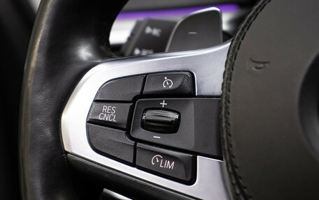 BMW 5 серия, 2019 год, 4 298 000 рублей, 21 фотография