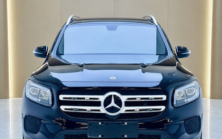 Mercedes-Benz GLB, 2023 год, 2 657 000 рублей, 2 фотография